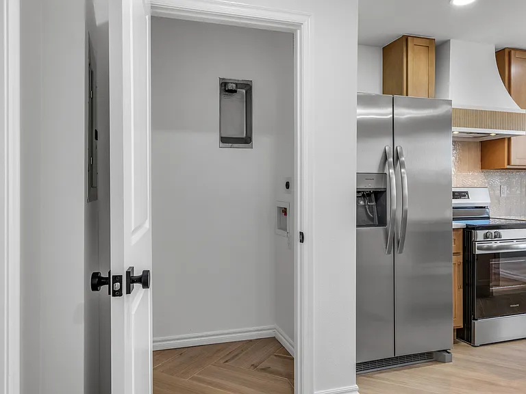1119 S Rockford Ave #3 — Photo 5