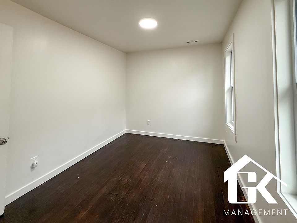 4566 Seebaldt St # 2, photo 12