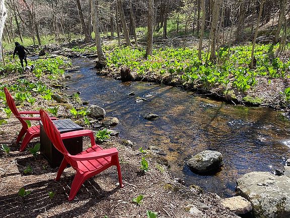 Access to private brook