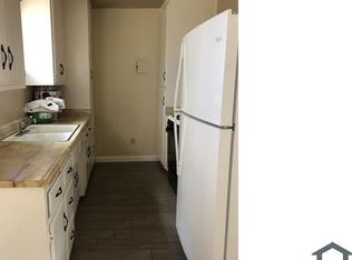 172 N Valley View Dr, Hemet, CA 92543