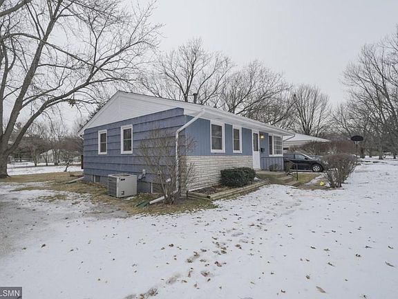 2nd image of 7117 Cartisian Ave N