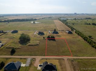 2 Paralee St, Durant, OK 74701