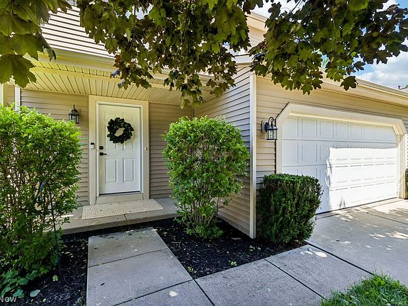 3rd image of 6791 Nicoll Dr