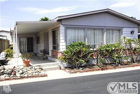 1st image of 131 Dickens Cir #131