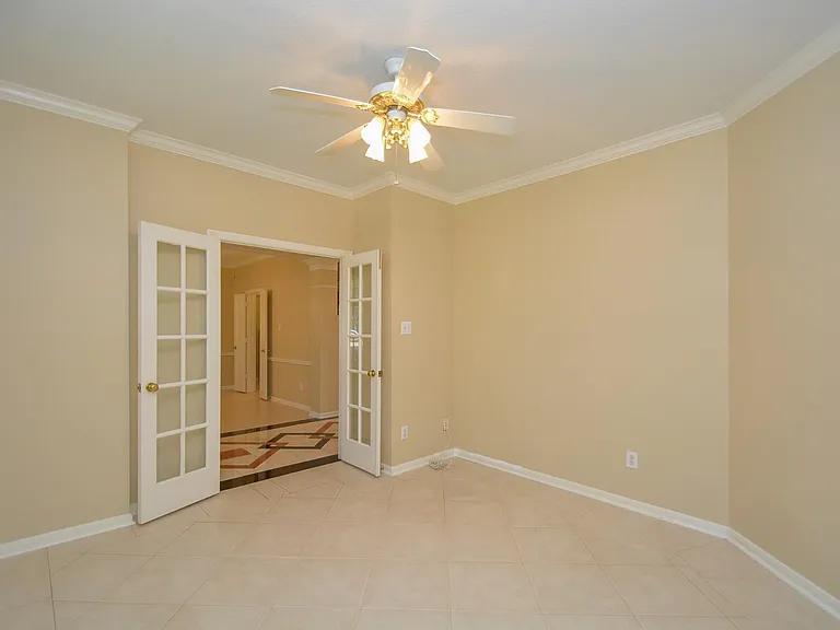 17415 Fountainview Cir — Photo 5