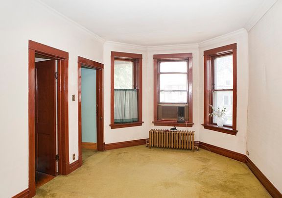 2nd image of 1406 S 50th Ct