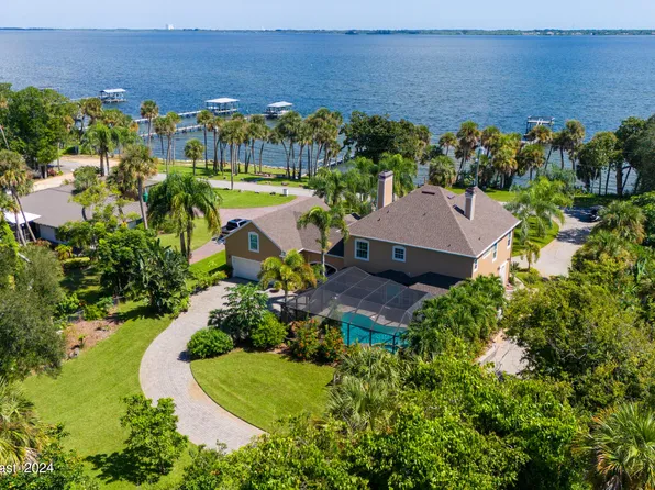 3851 Indian River Dr, Cocoa, FL 32926