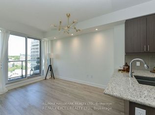 9618 Yonge St #1011, Richmond Hill, ON L4C0X5