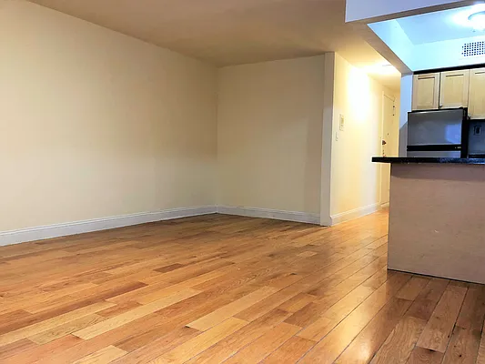 Rented by H F Hewitt Realty | media 6