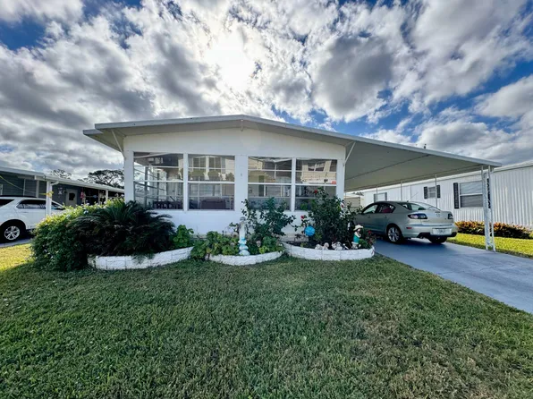 1283 Flintlock Dr, Daytona Beach, FL 32119