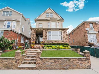 1445 Bay Ridge Pkwy, Brooklyn, NY, 11228