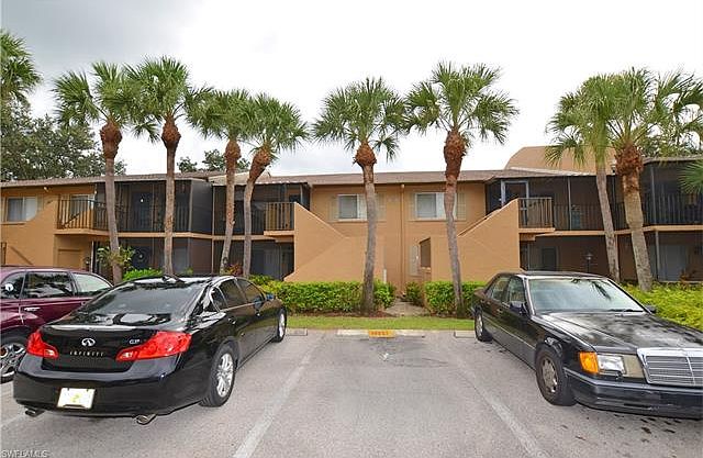 1st image of 4210 Looking Glass Ln #4211