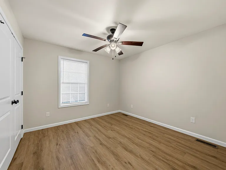 265 Washington St — Photo 10