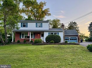 330 Hilltown Pike, Line Lexington, PA 18932