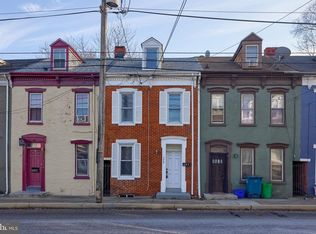 372 E Philadelphia St, York, PA 17403