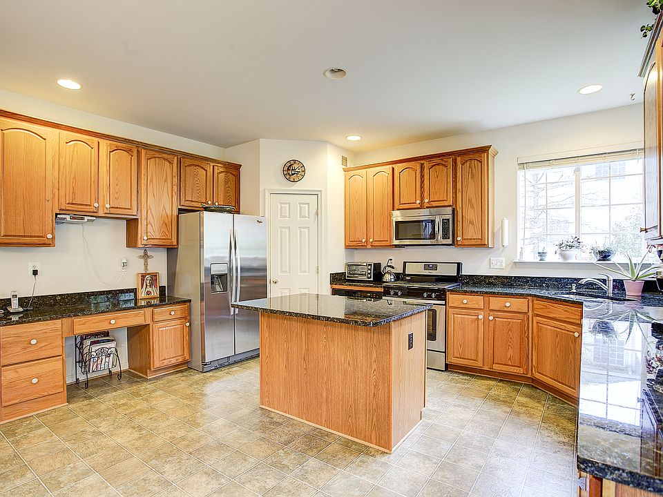 2nd image of 10504 Moonglow Ct