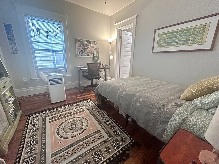 260 Eastern Ave SE #1 — Photo 15
