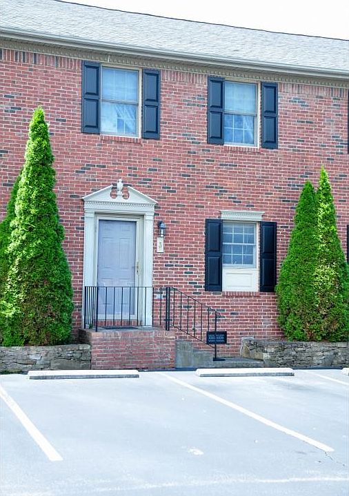 1st image of 1105 E 8th Ave APT 3