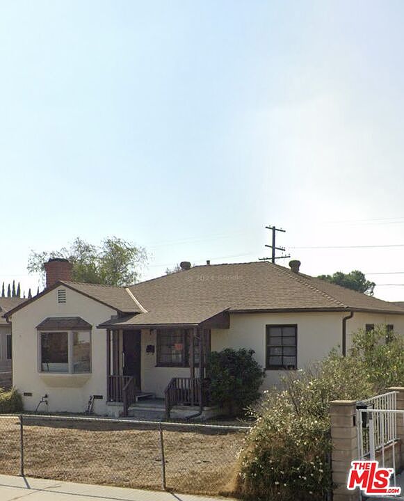 1st image of 7913 Vantage Ave