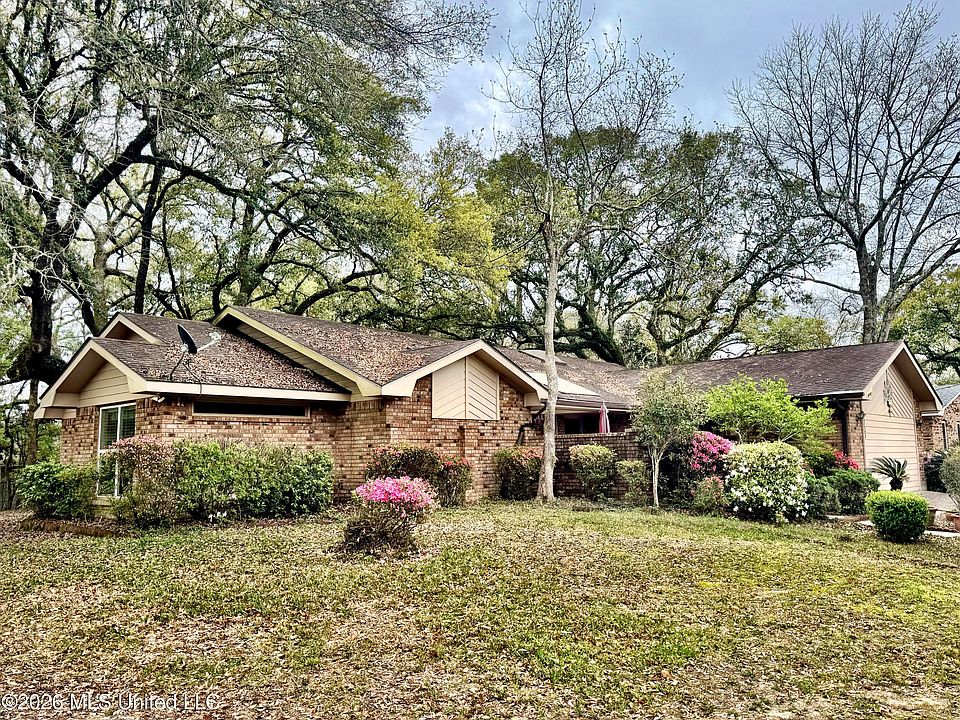 1st image of 7739 Manini Way