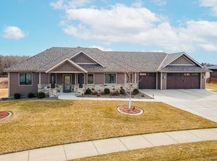 3571 Wildflower Rd S, Saint Cloud, MN 56301