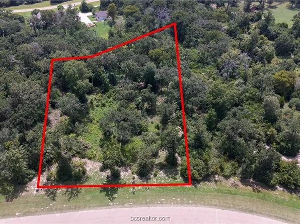 9757 Gloucester Ave, Iola, TX 77861