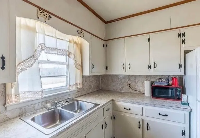 8167 Greenville Rd — Photo 3