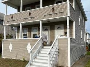 20 Massasoit Ave, Hull, MA 02045