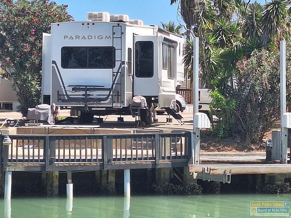 1st image of 374 Sand Dollar Dr