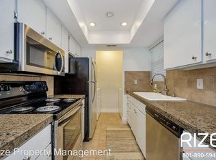 1261 E Shadow Ridge Dr APT 11B, Midvale, UT 84047