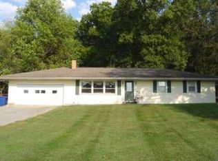 8249 Greencastle Rd, Terre Haute, IN 47805