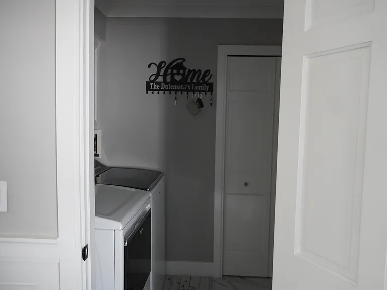 15594 Huntcliff Dr — Photo 13