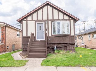 11118 S Trumbull Ave, Chicago, IL