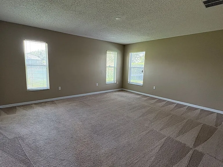 2932 Foraker Way — Photo 13