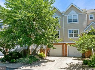 2002 Harvard Dr, North Wales, PA