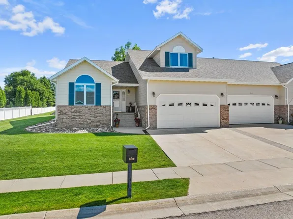 2413 5th Ave, Spearfish, SD 57783