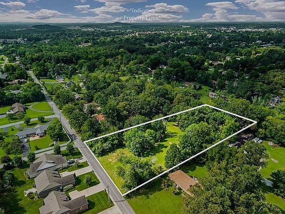 5th image of 810 Breeding Ave