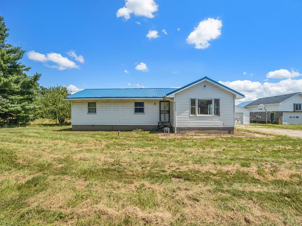 37149 66th St, Bangor, MI 49013