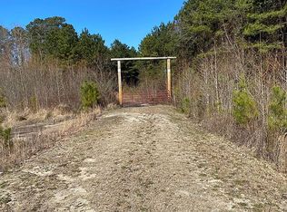 Tolarsville Rd, Saint Pauls, NC 28384