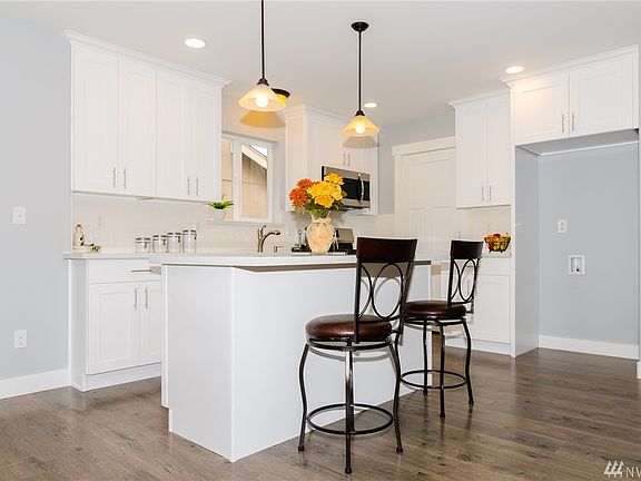 3rd image of 15267 Chad Dr SE