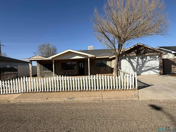 428 W Tierra Blanca Rd, Clovis, NM 88101