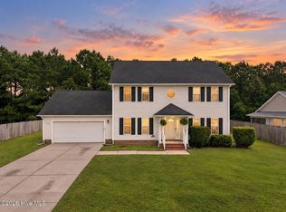 812 Commons Drive N, Jacksonville, NC 28546
