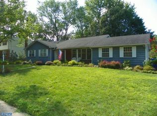 1009 Salem Rd, Cherry Hill, NJ 08034