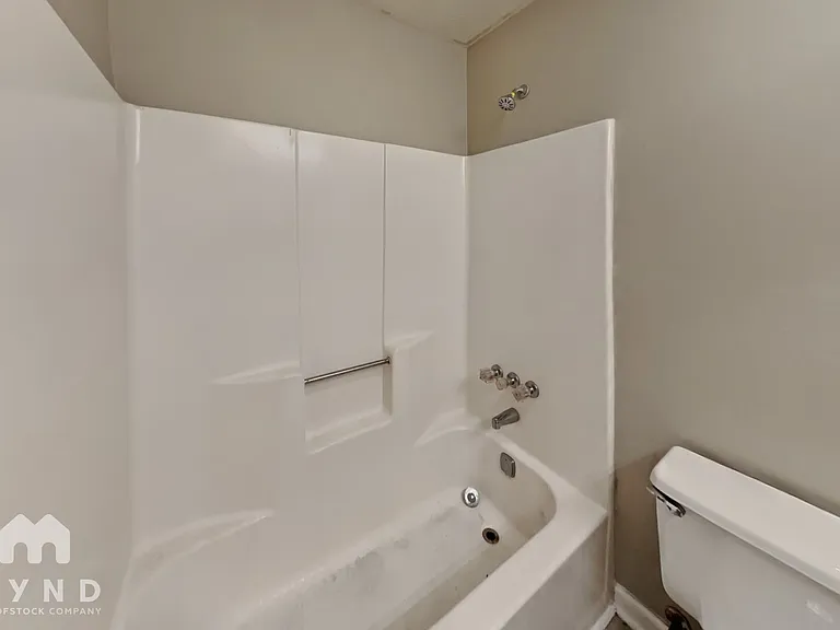 3798 Leach Rd — Photo 16