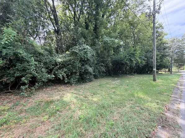 916 52nd St, Columbus, GA 31904