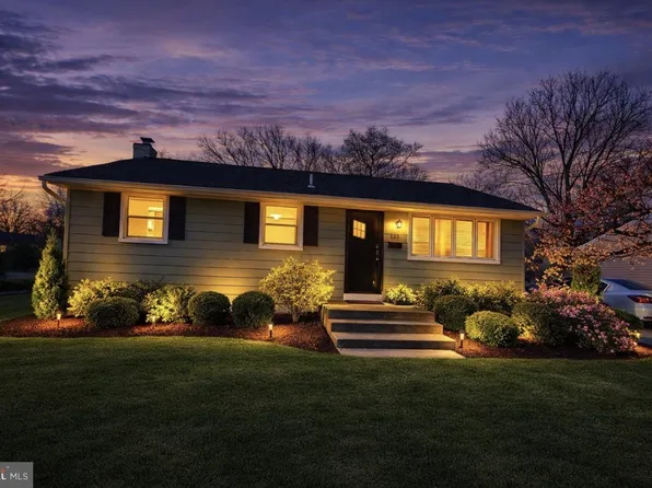 133 Country Club Rd, Clementon, NJ 08021