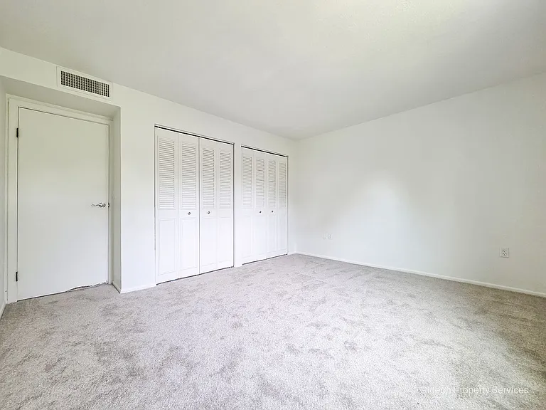 711 SW 75th St #106 — Photo 37