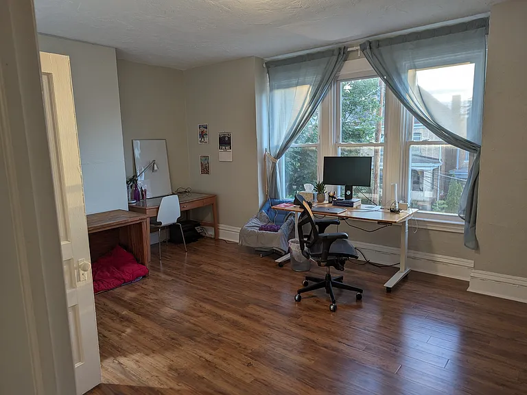 621 Kirtland St — Photo 44