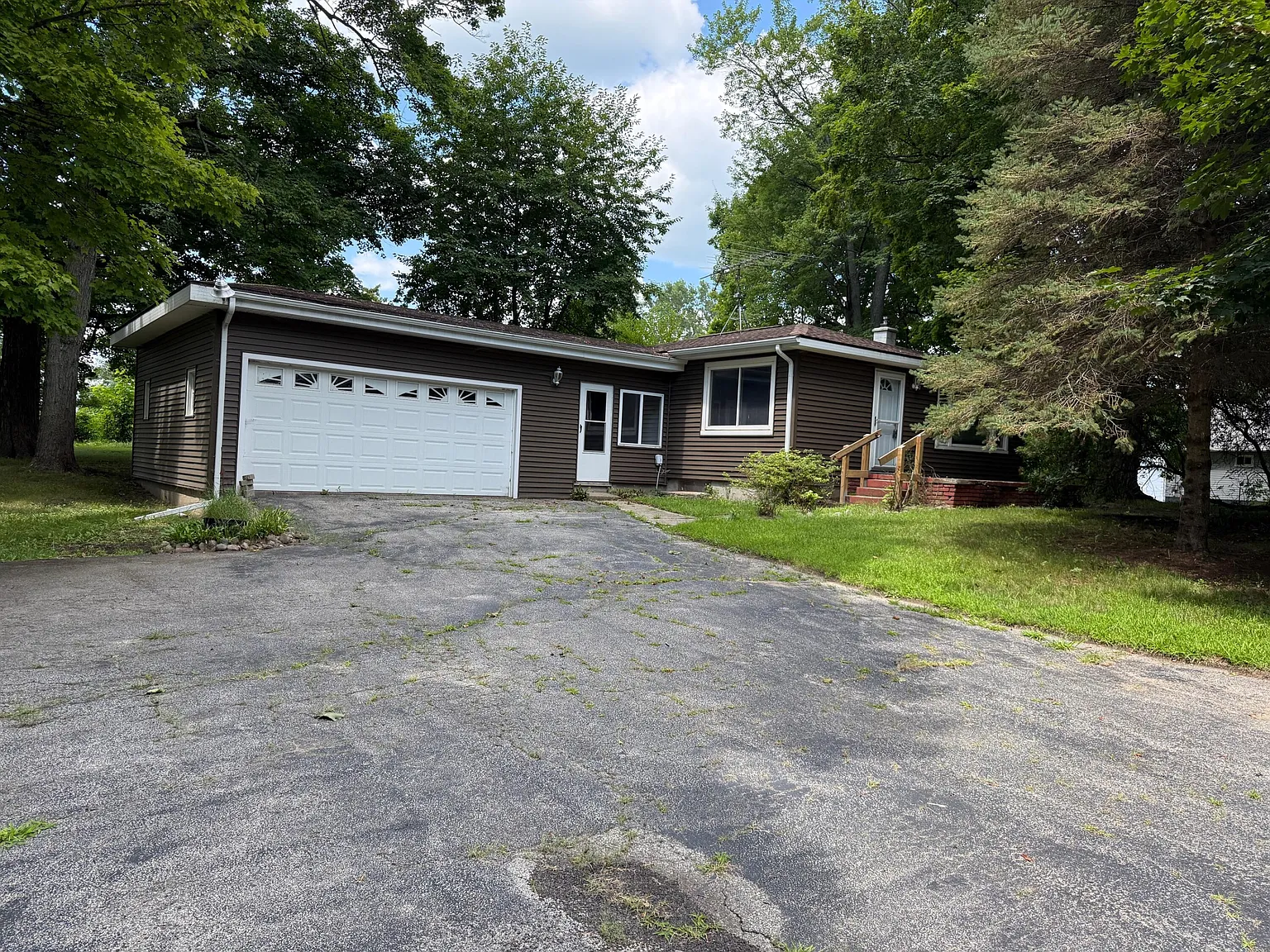 11908 N Meridian Rd photo 1