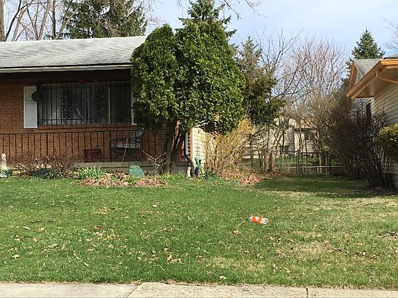 3rd image of 2704 Woodcutter Ave